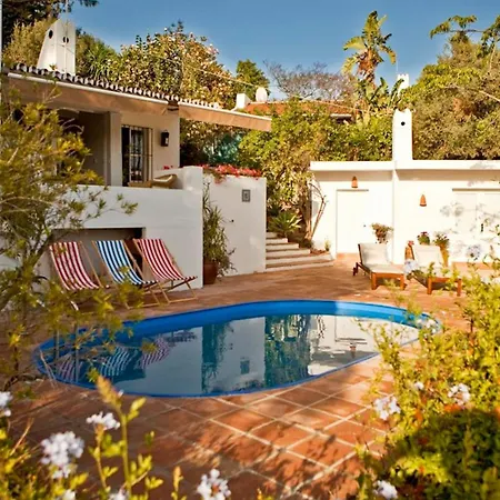 Design Andalusian Cortijo In With 펜션 에스테포나